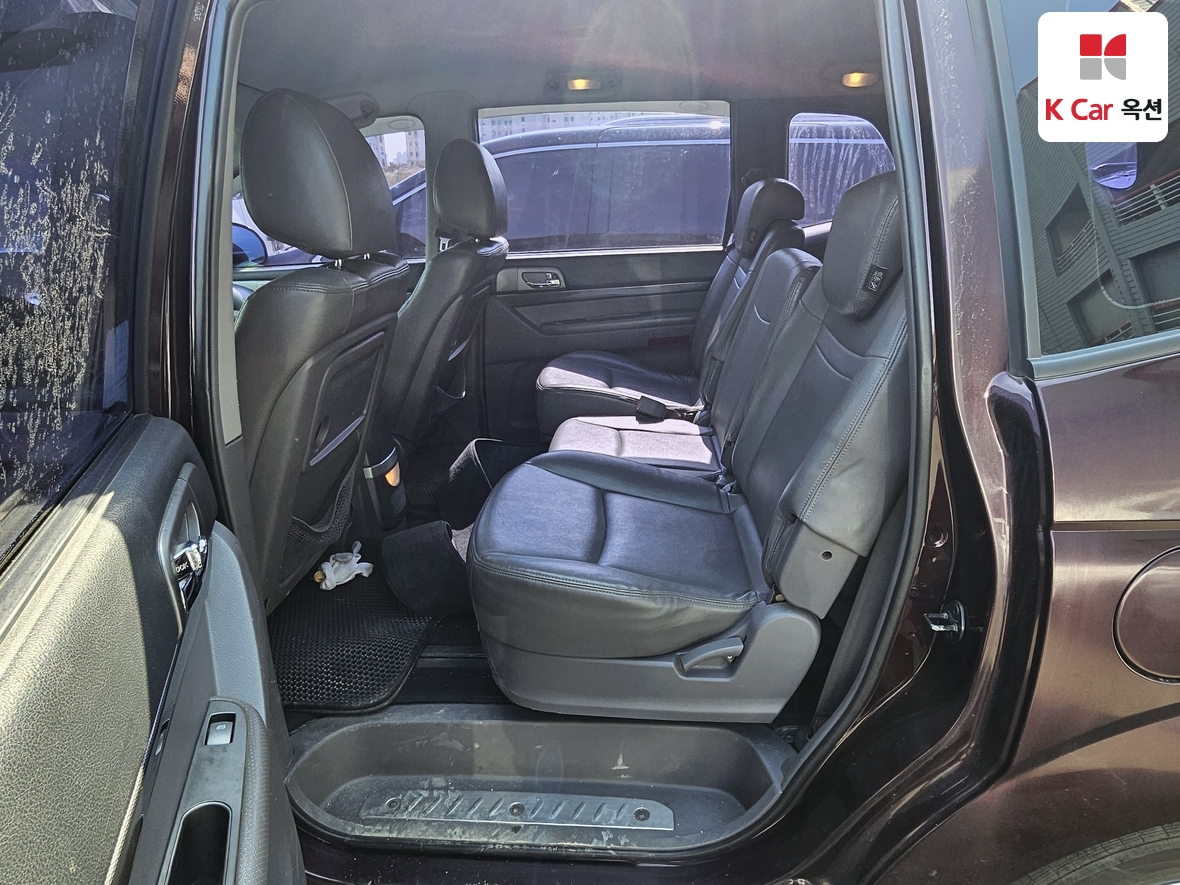 سانج يونج كوراندو توريزمو 2015 - صورة 24