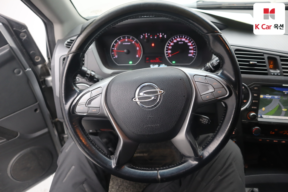 سانج يونج كوراندو سبورت 2015 - صورة 10