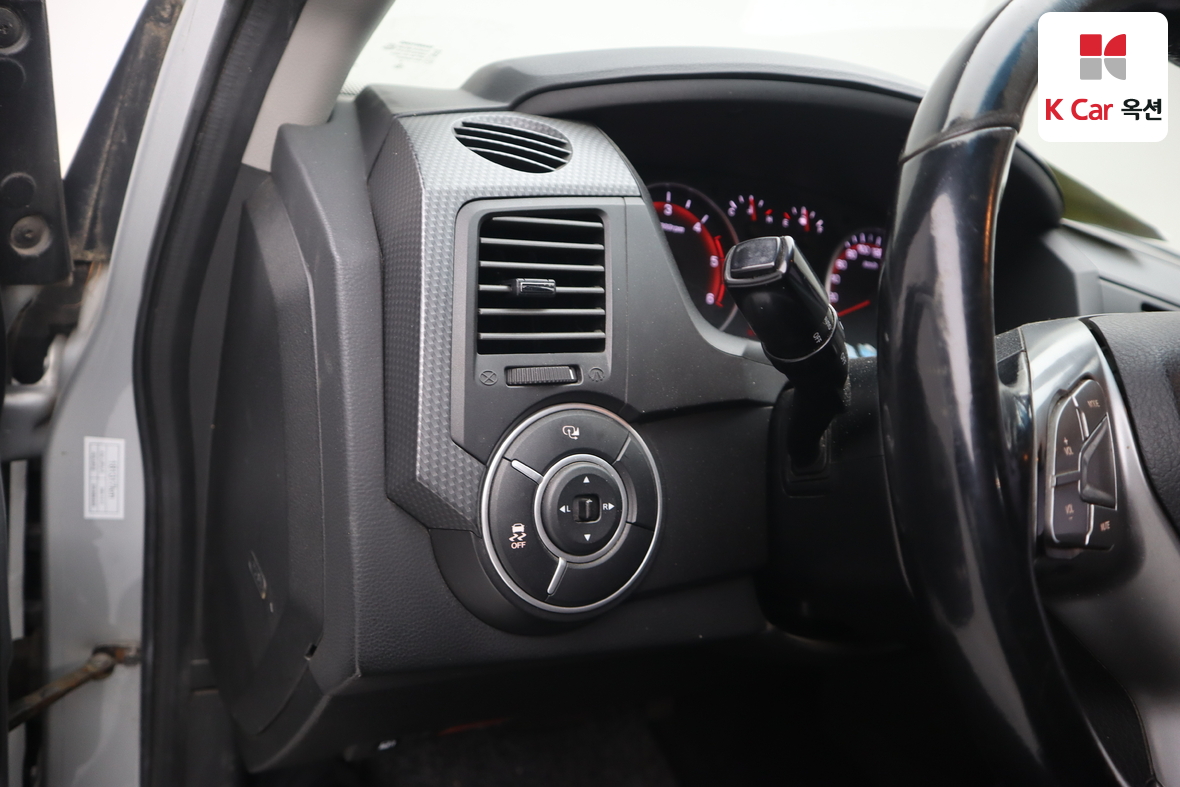 سانج يونج كوراندو سبورت 2015 - صورة 9