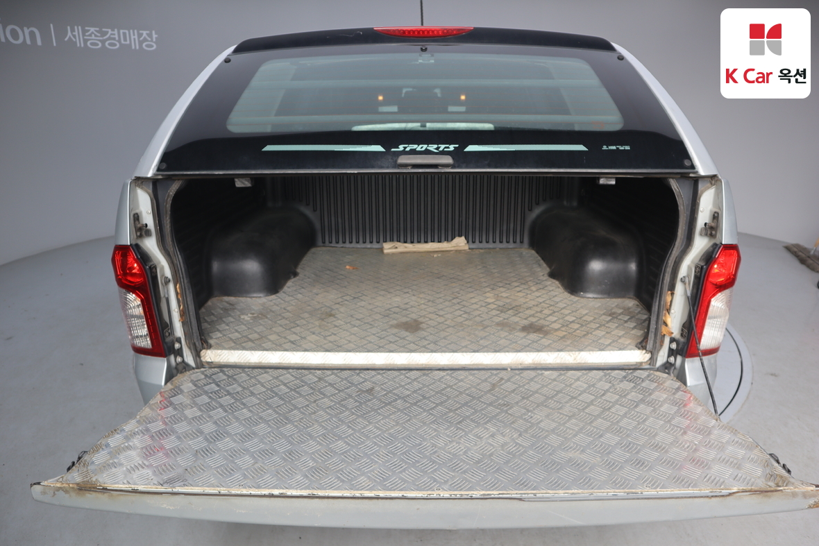 سانج يونج كوراندو سبورت 2015 - صورة 23