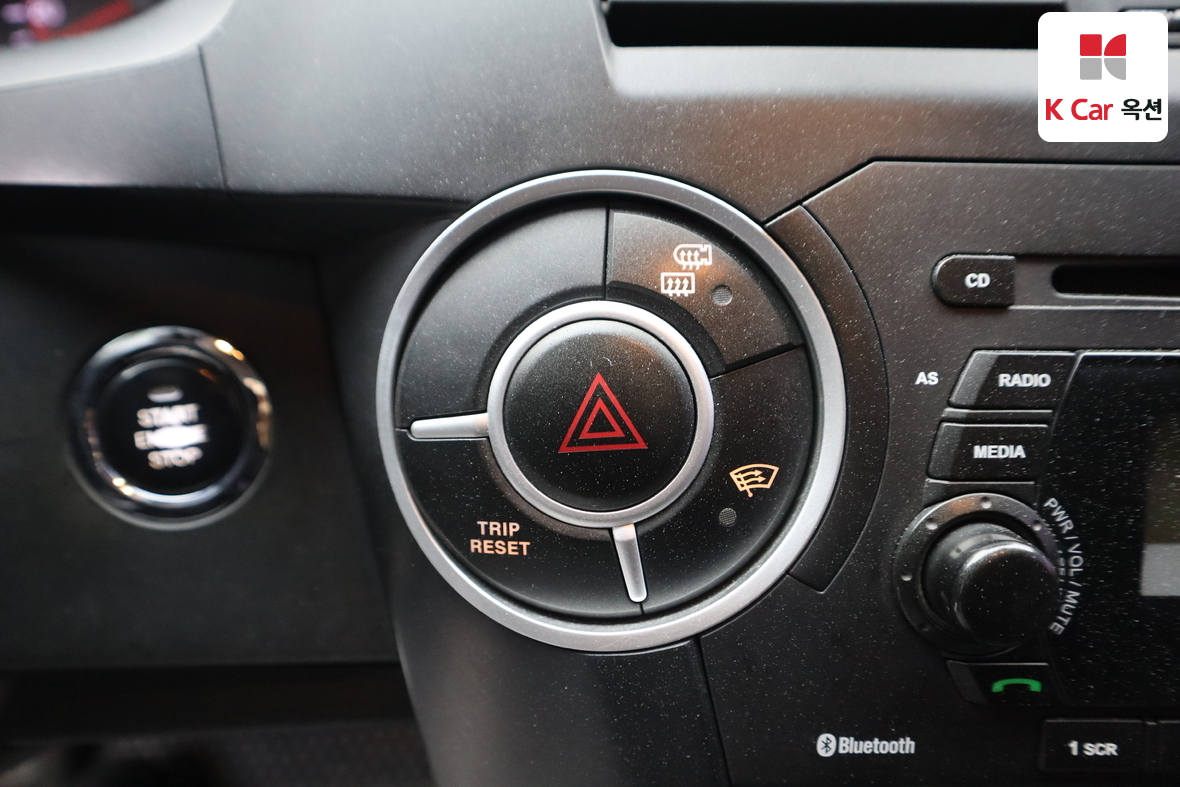 KG Mobility Korando Sports 2015 - Image 14