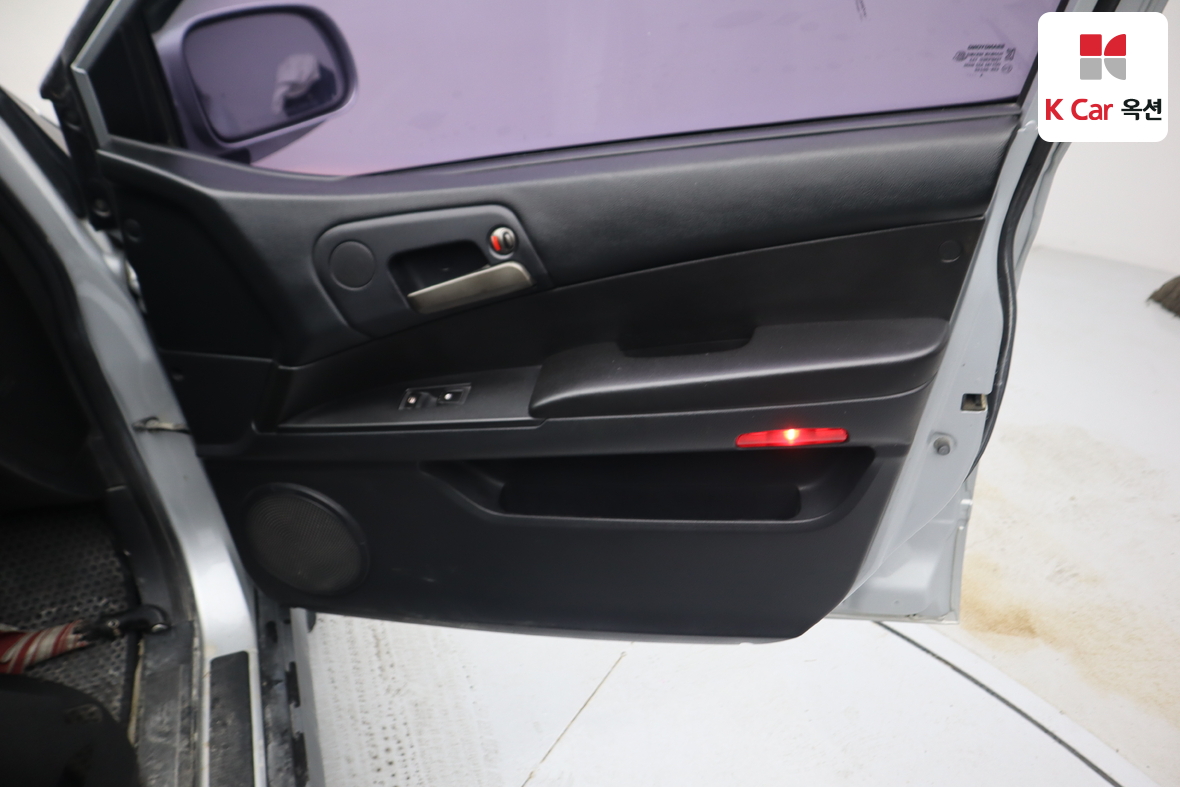 KG Mobility Korando Sports 2015 - Image 28