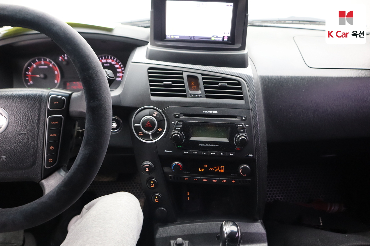 KG Mobility Korando Sports 2015 - Image 6