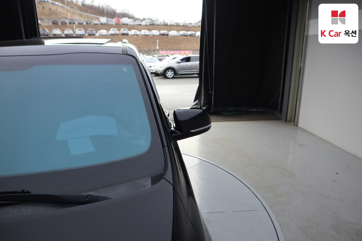 Kia New Carnival 2016 - Image 38