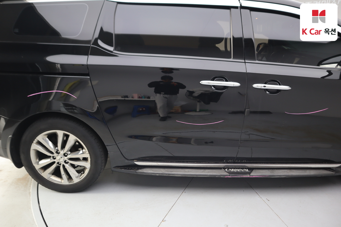 Kia New Carnival 2016 - Image 40