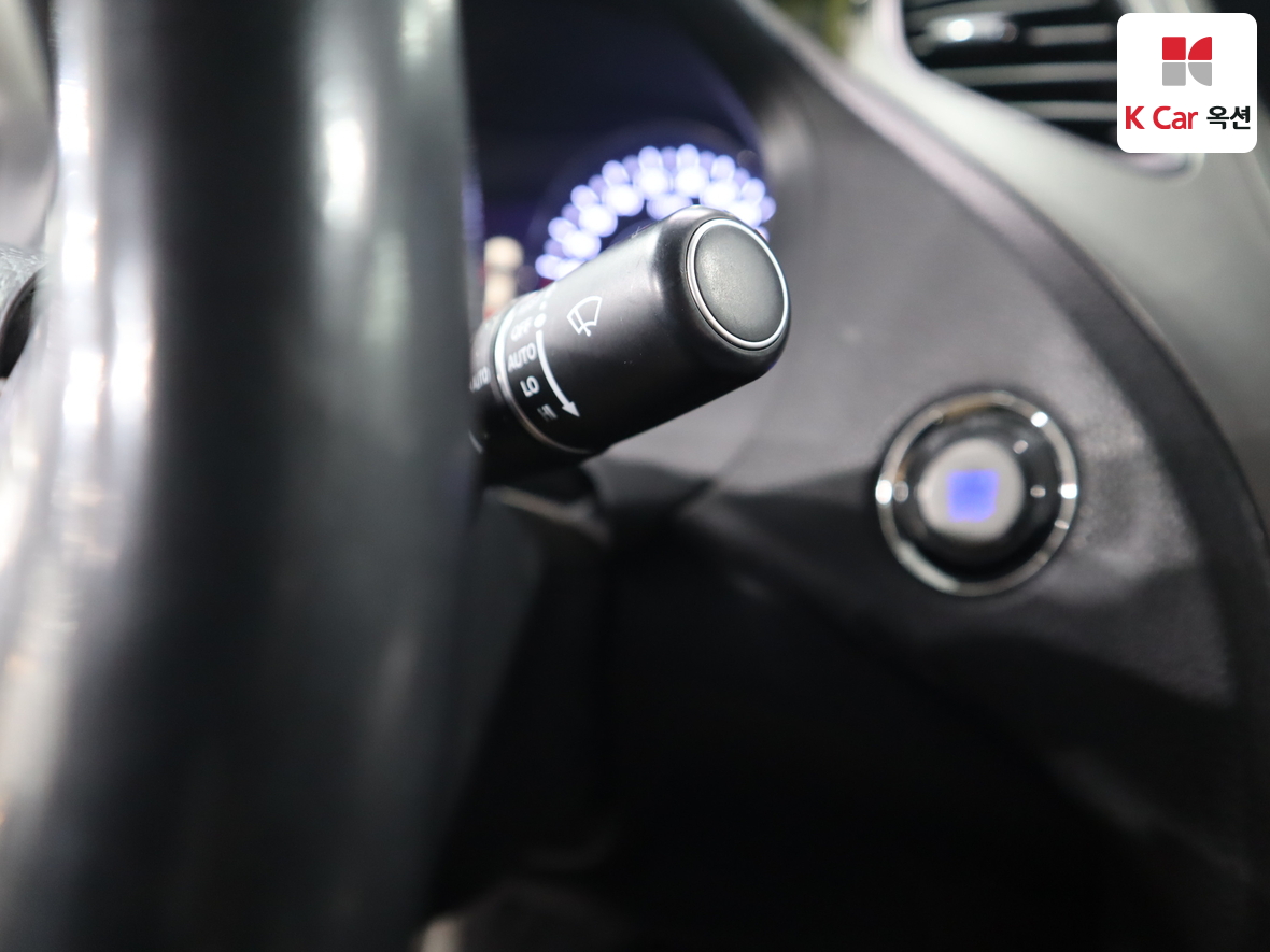 Hyundai AZERA 2011 - Image 11