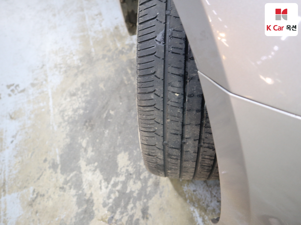 Hyundai AZERA 2011 - Image 31