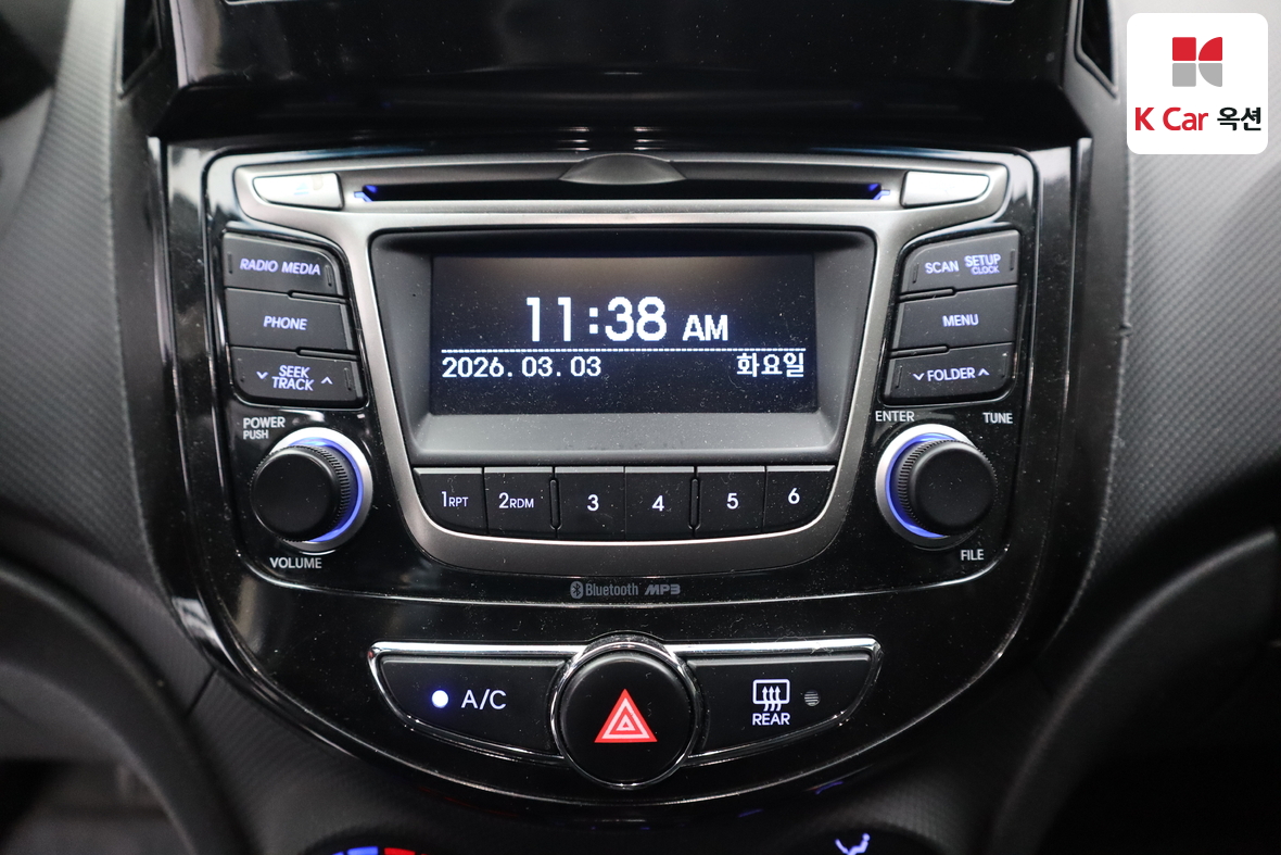 هيونداي أكسنت 2014 - صورة 14