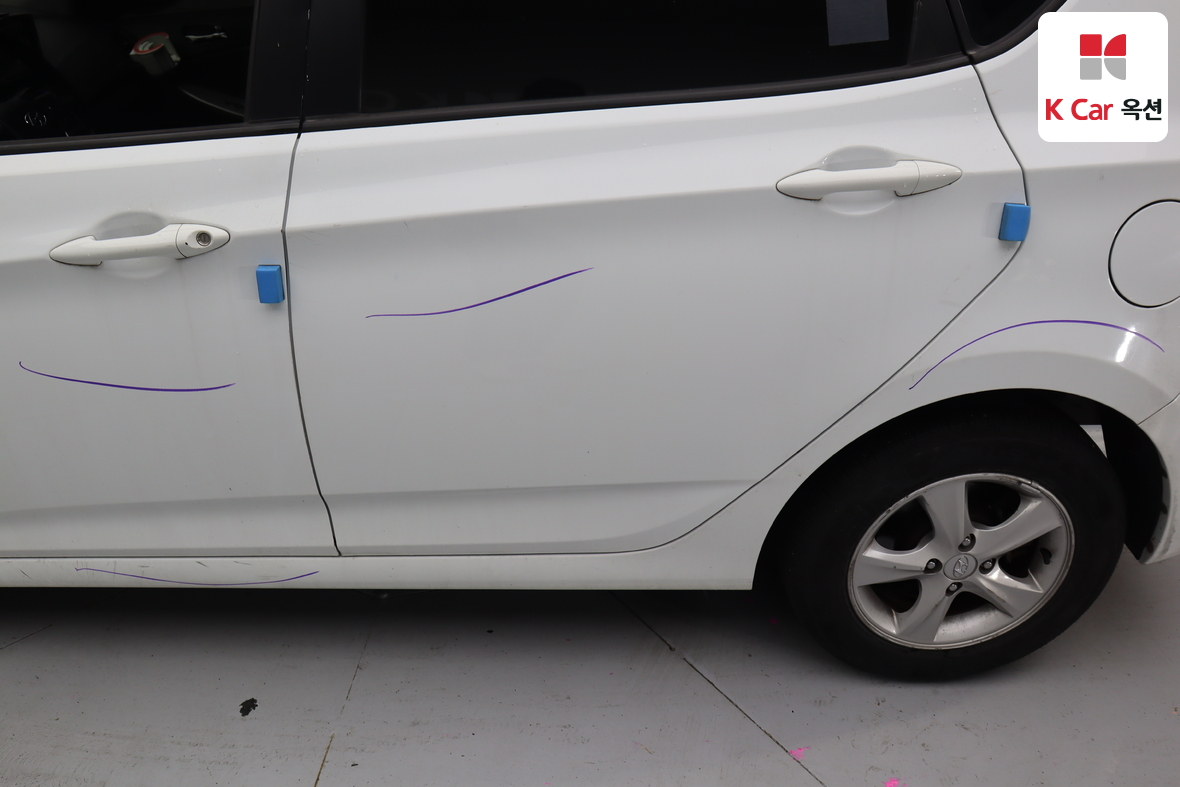 هيونداي أكسنت 2014 - صورة 36