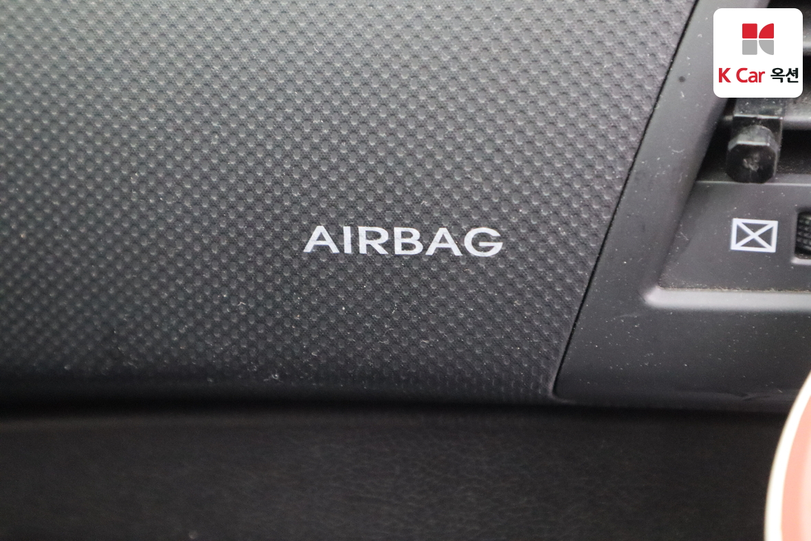 هيونداي أكسنت 2014 - صورة 30