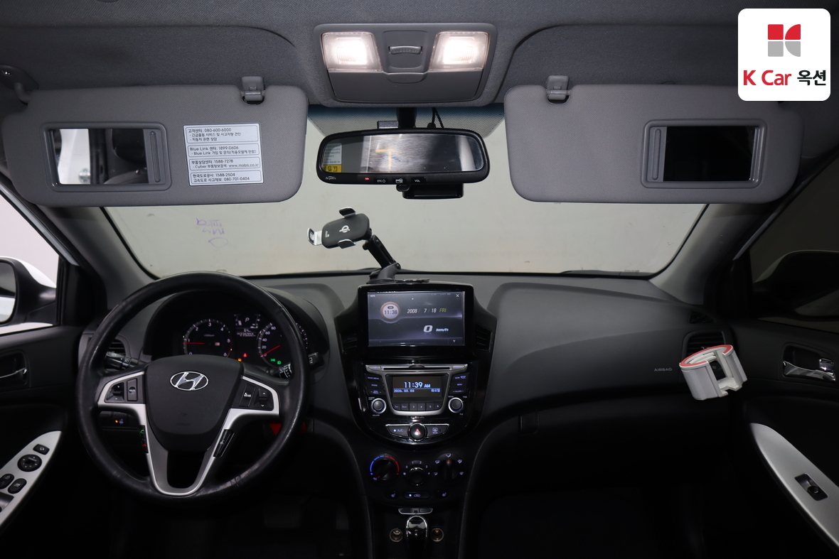 هيونداي أكسنت 2014 - صورة 3