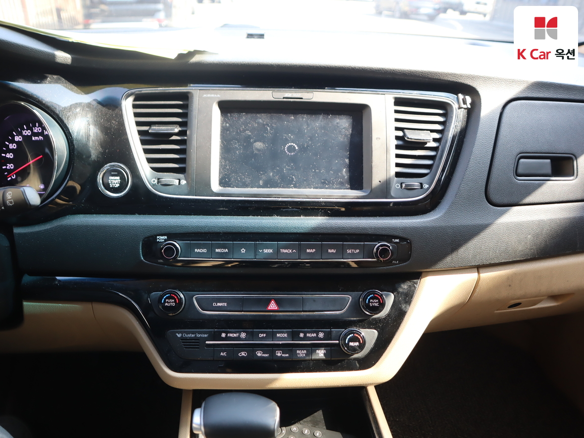 كيا نيو كارنيفال 2020 - صورة 6