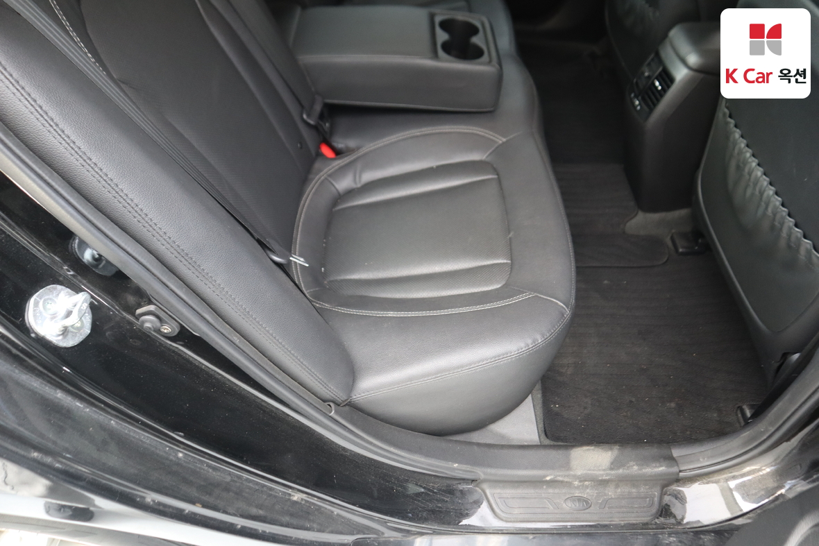 Kia K5 2013 - Image 25