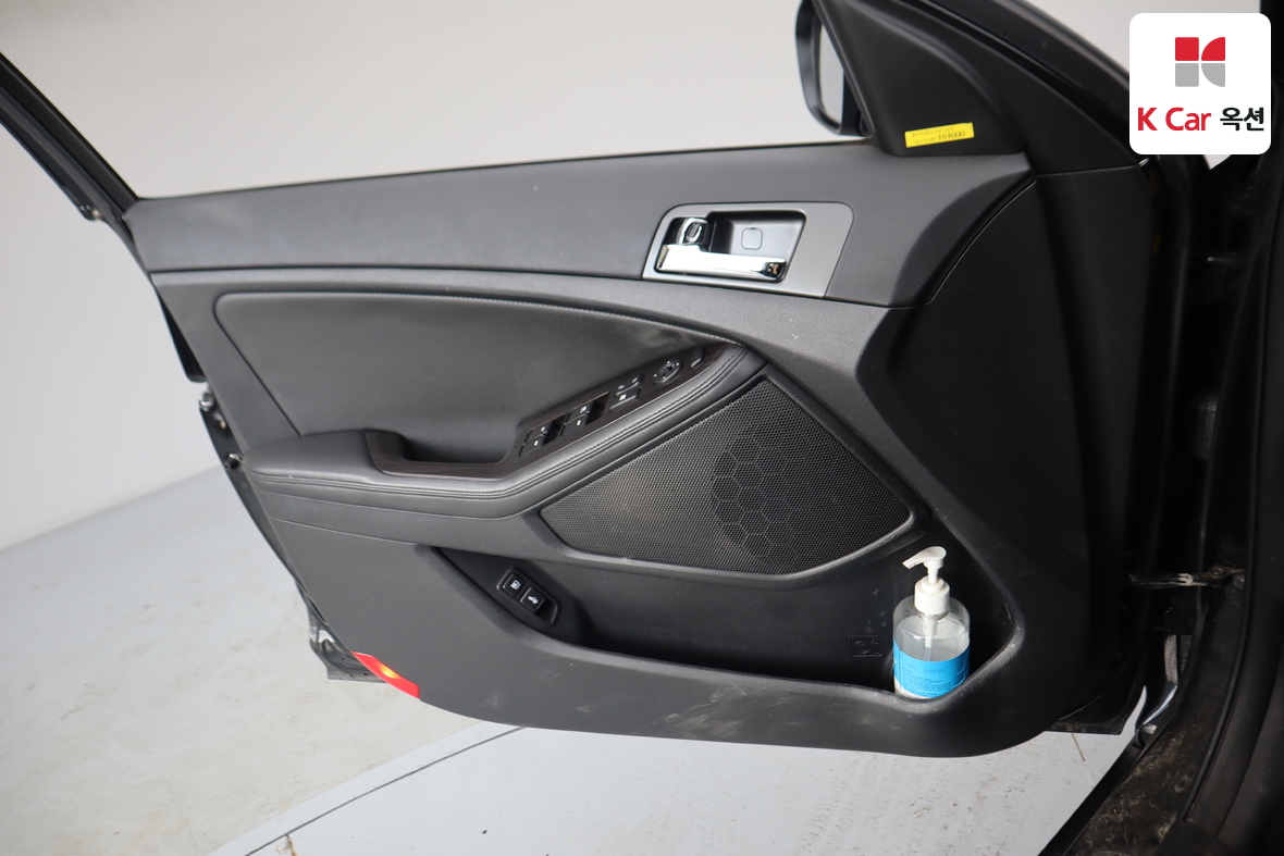 Kia K5 2013 - Image 8