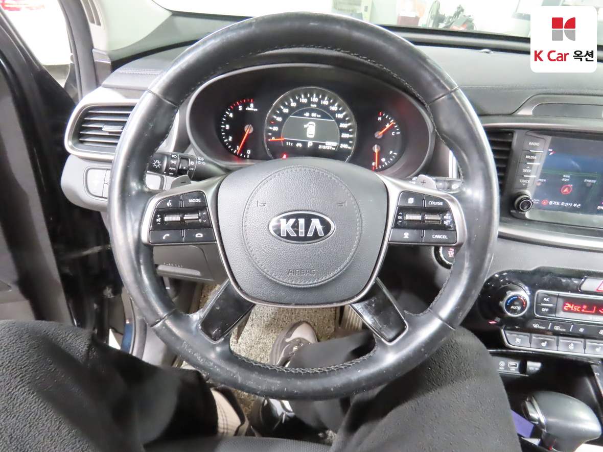 Kia Sorento 2018 - Image 10