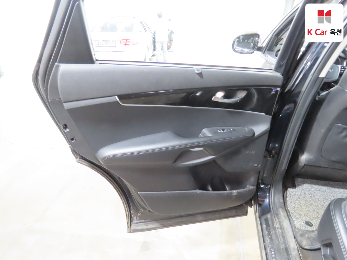 Kia Sorento 2018 - Image 22