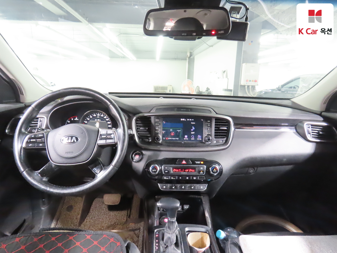 Kia Sorento 2018 - Image 3