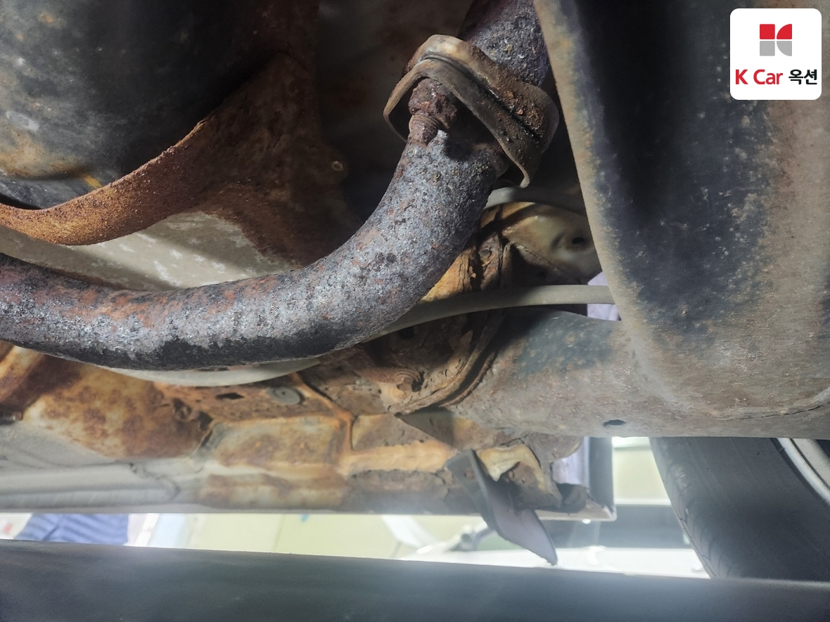 Hyundai Accent 2011 - Image 48