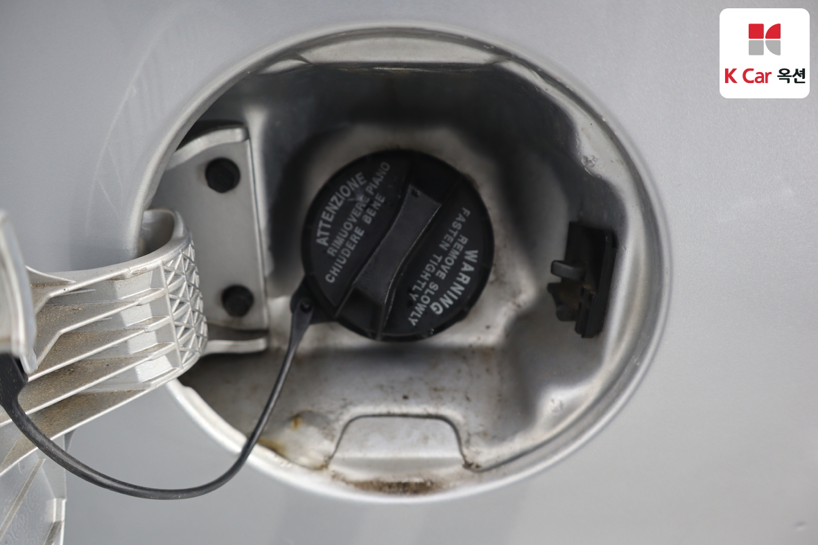 Hyundai Accent 2011 - Image 22