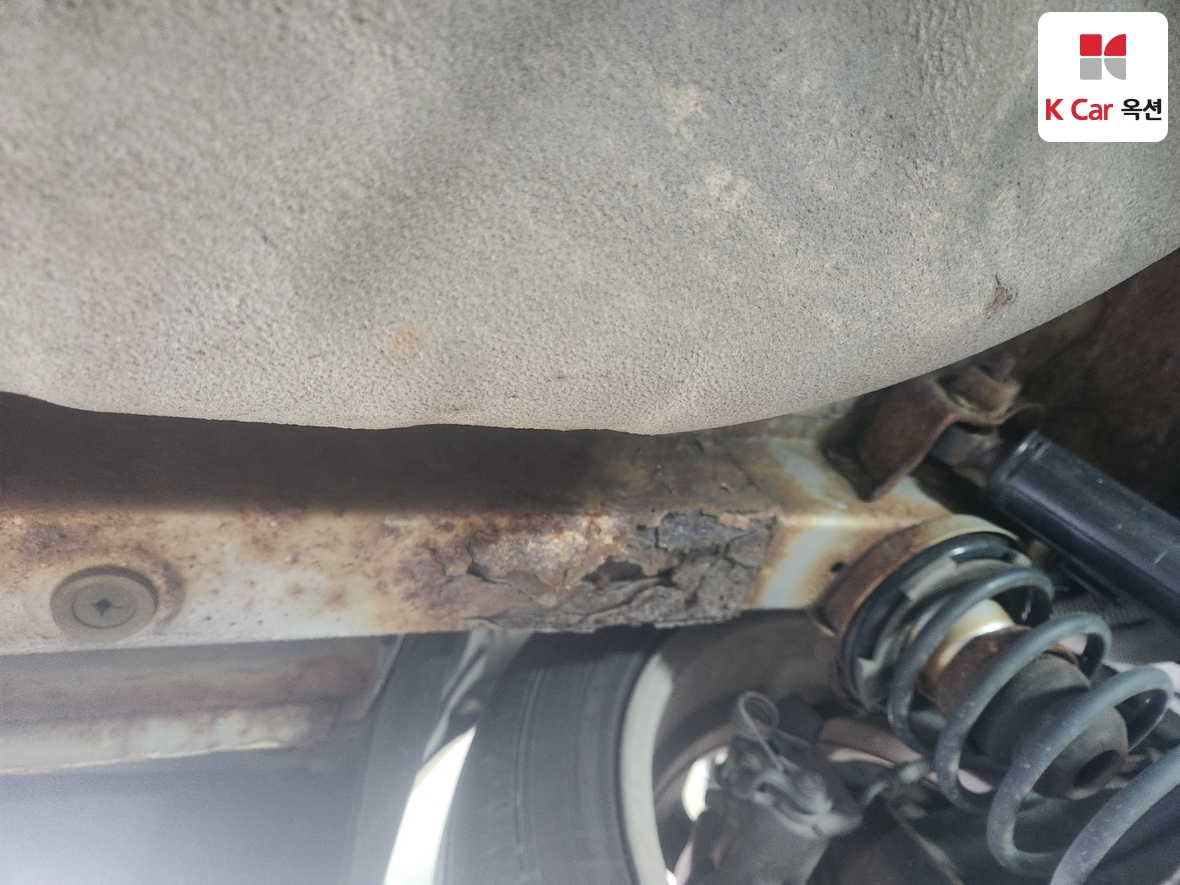 Hyundai Accent 2011 - Image 50