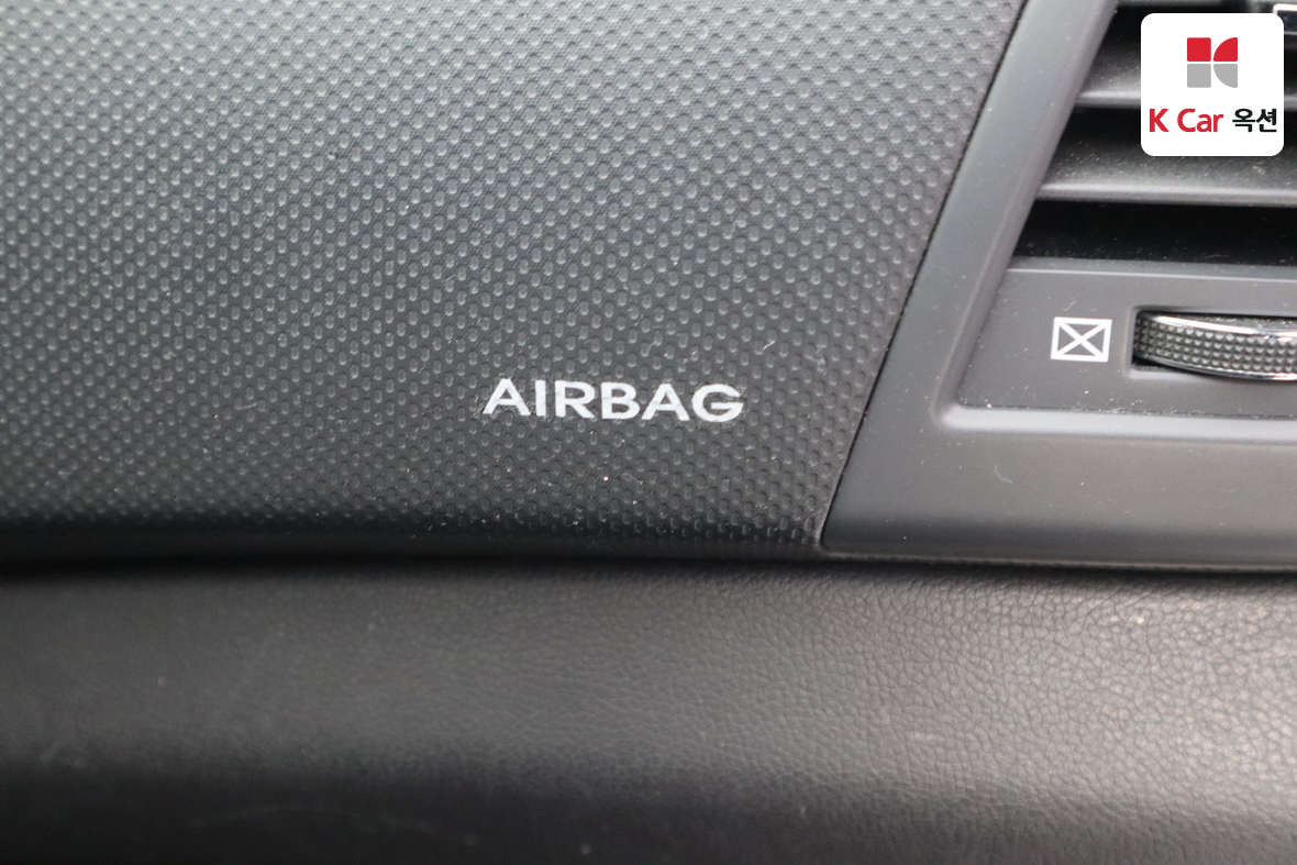 Hyundai Accent 2011 - Image 28