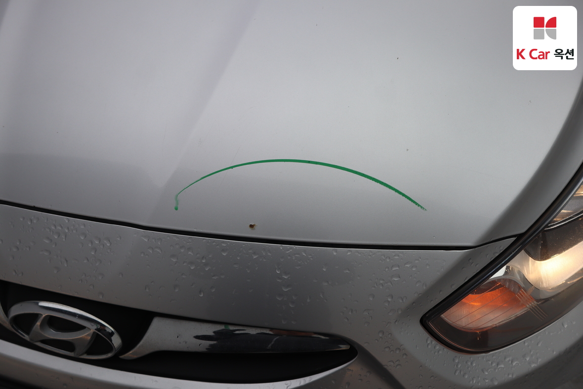 Hyundai Accent 2011 - Image 32