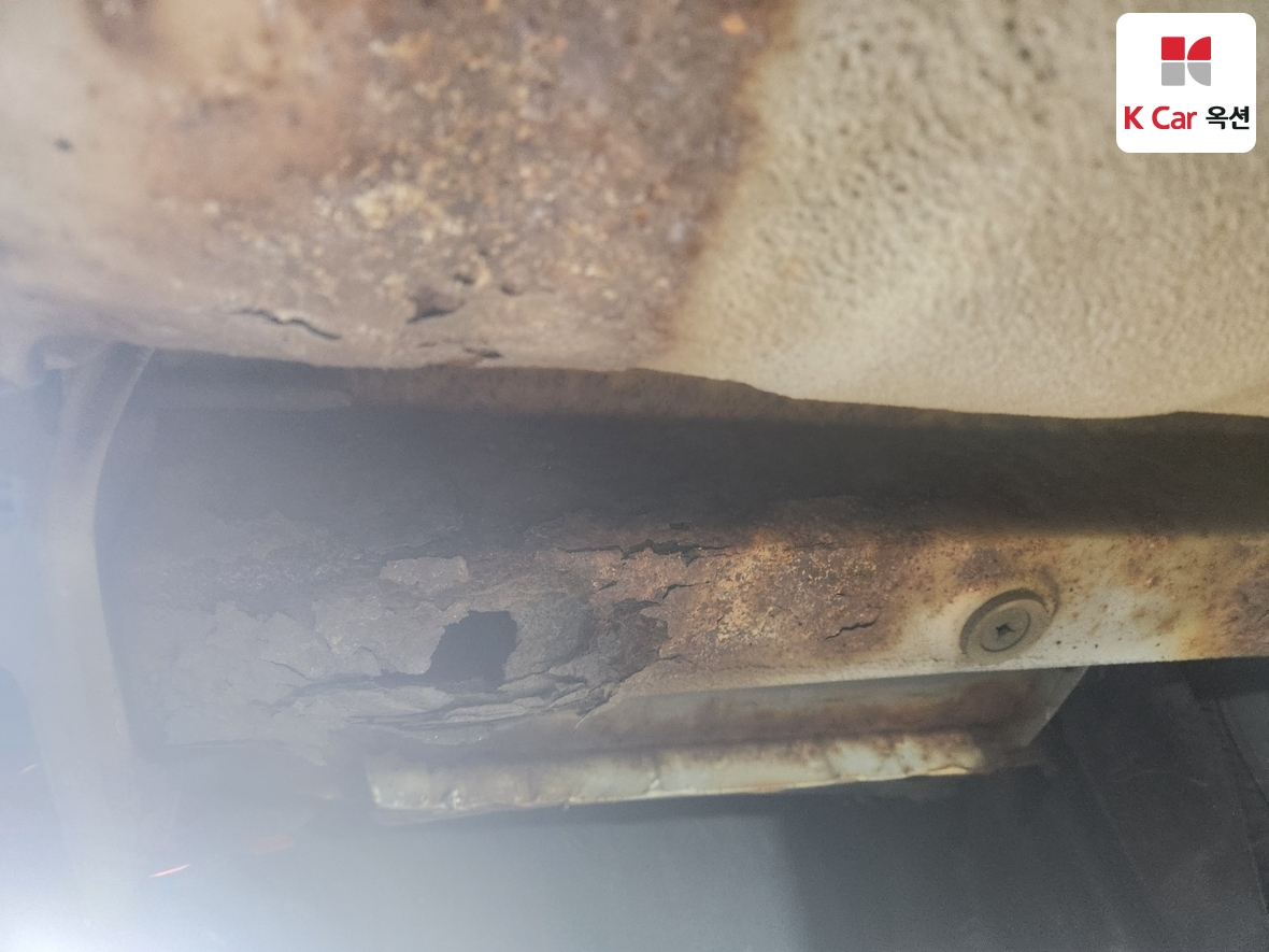 Hyundai Accent 2011 - Image 51