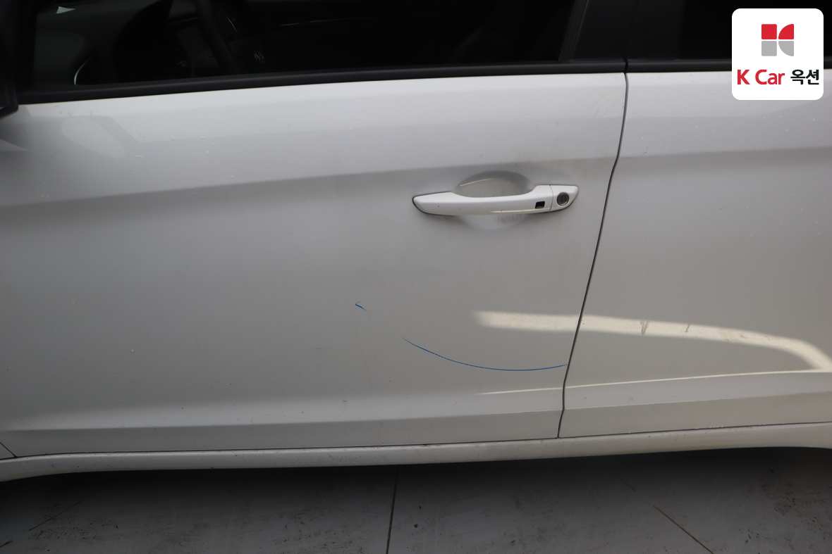 هيونداي إلانترا 2018 - صورة 37