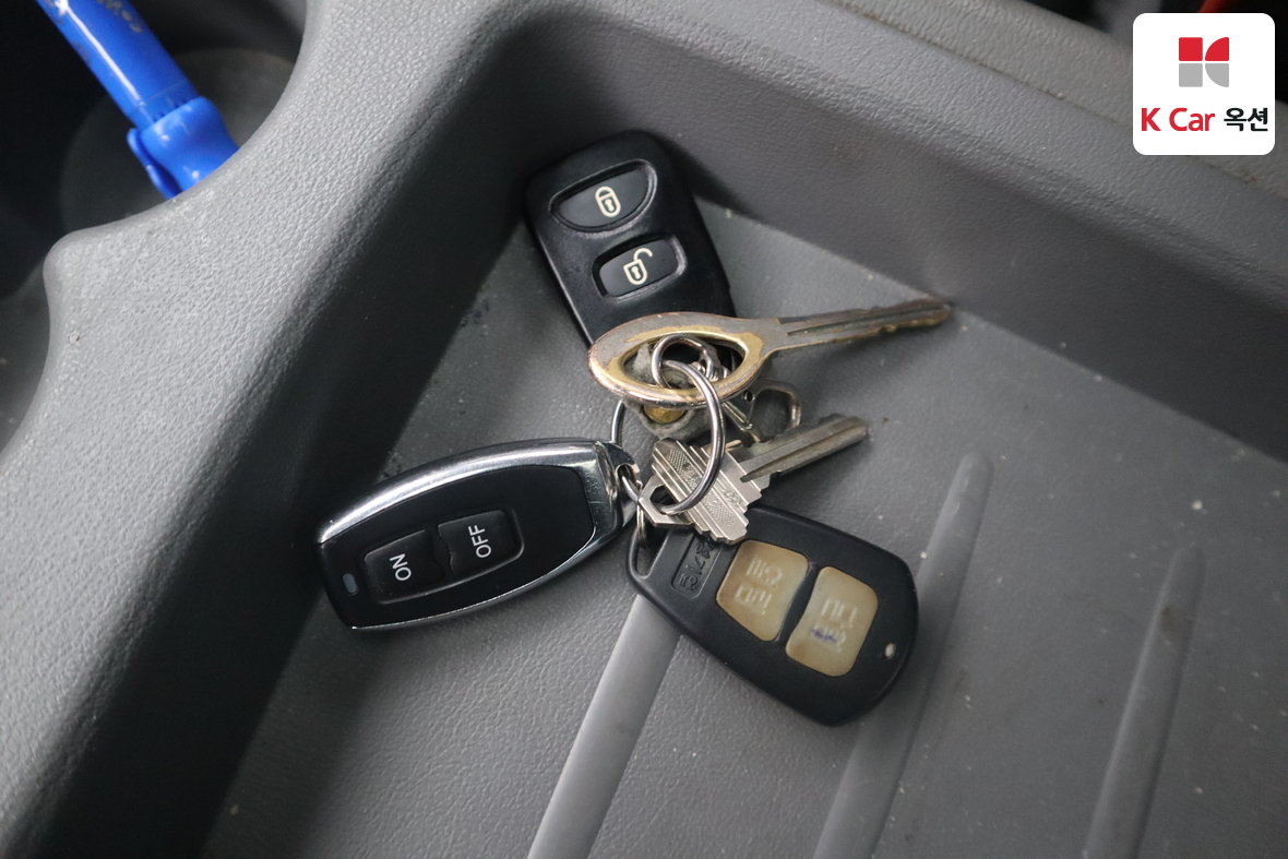 Hyundai Grand Starex 2014 - Image 19