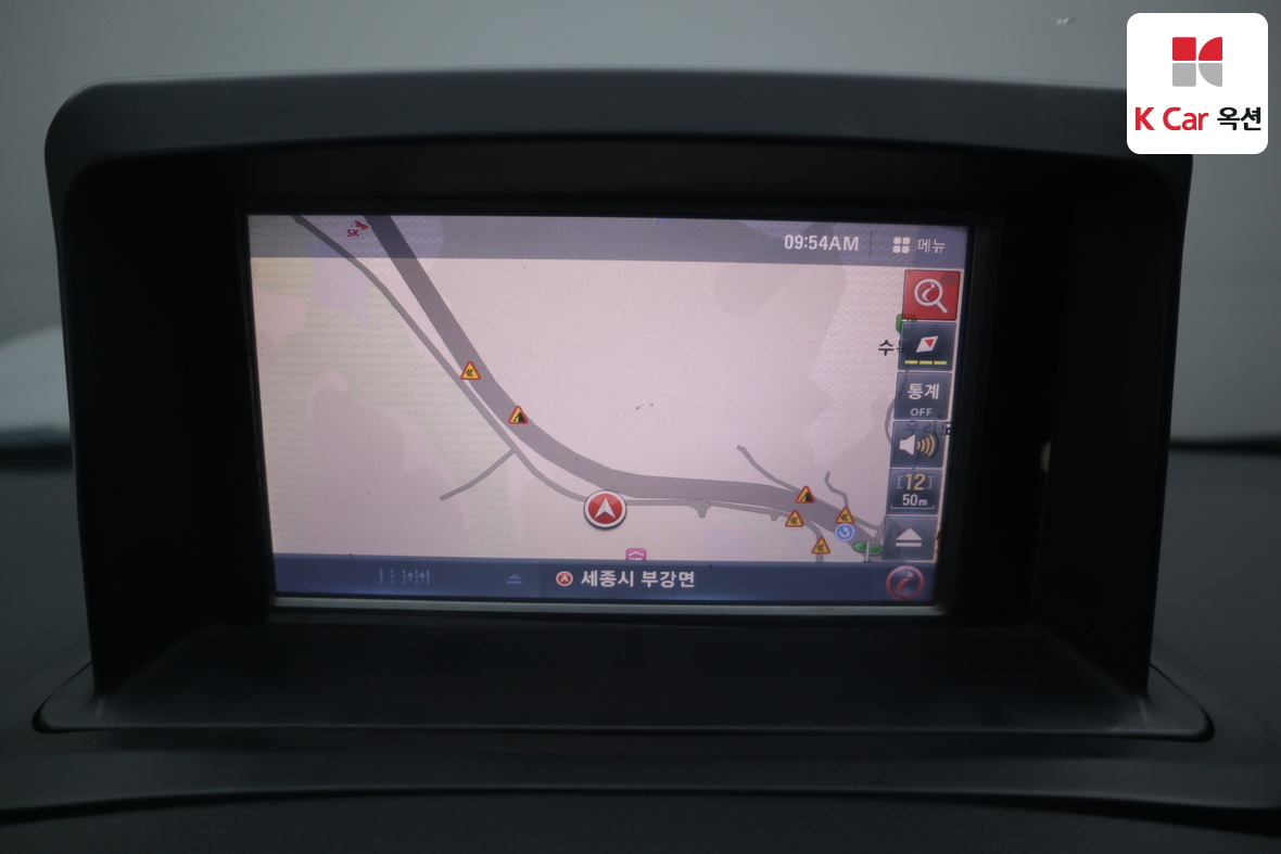 Hyundai Grand Starex 2014 - Image 15