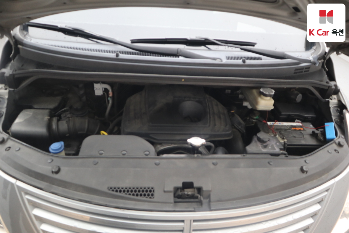 Hyundai Grand Starex 2014 - Image 36