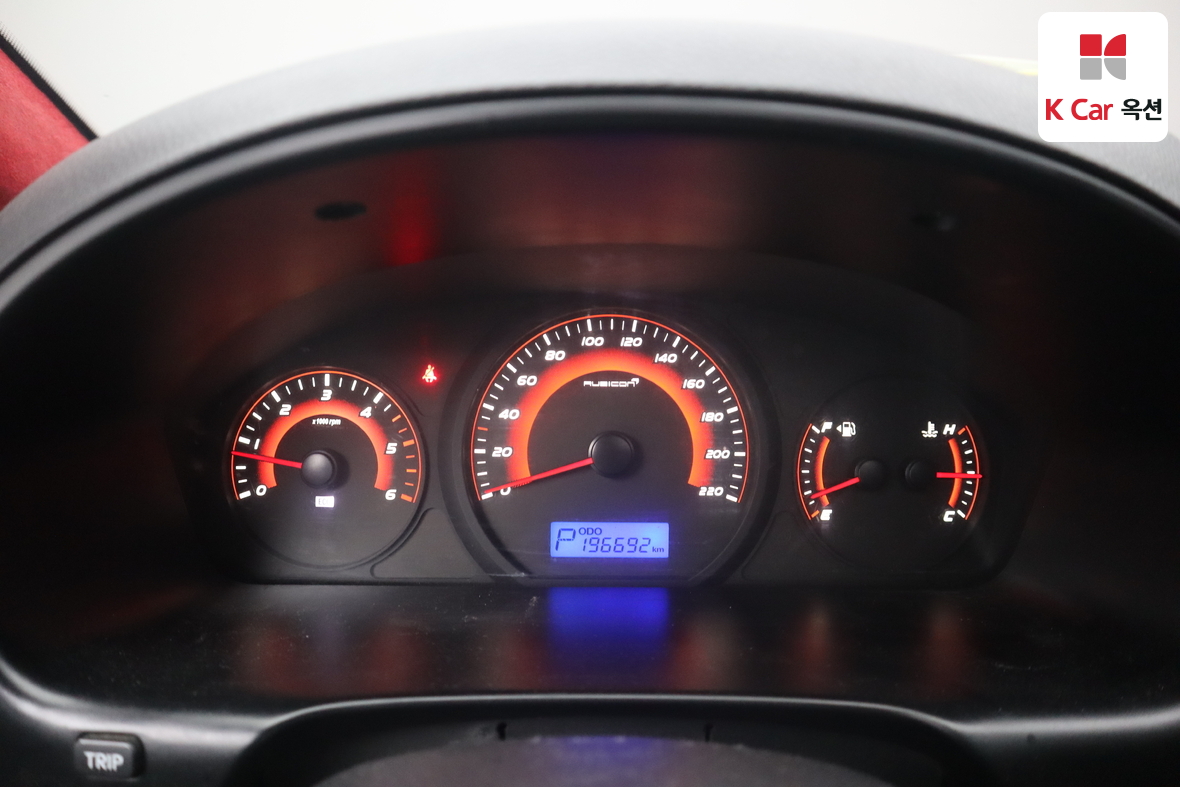 Hyundai Grand Starex 2014 - Image 5