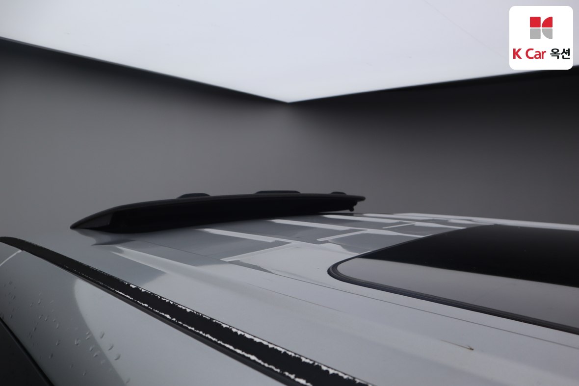 Hyundai Grand Starex 2014 - Image 27