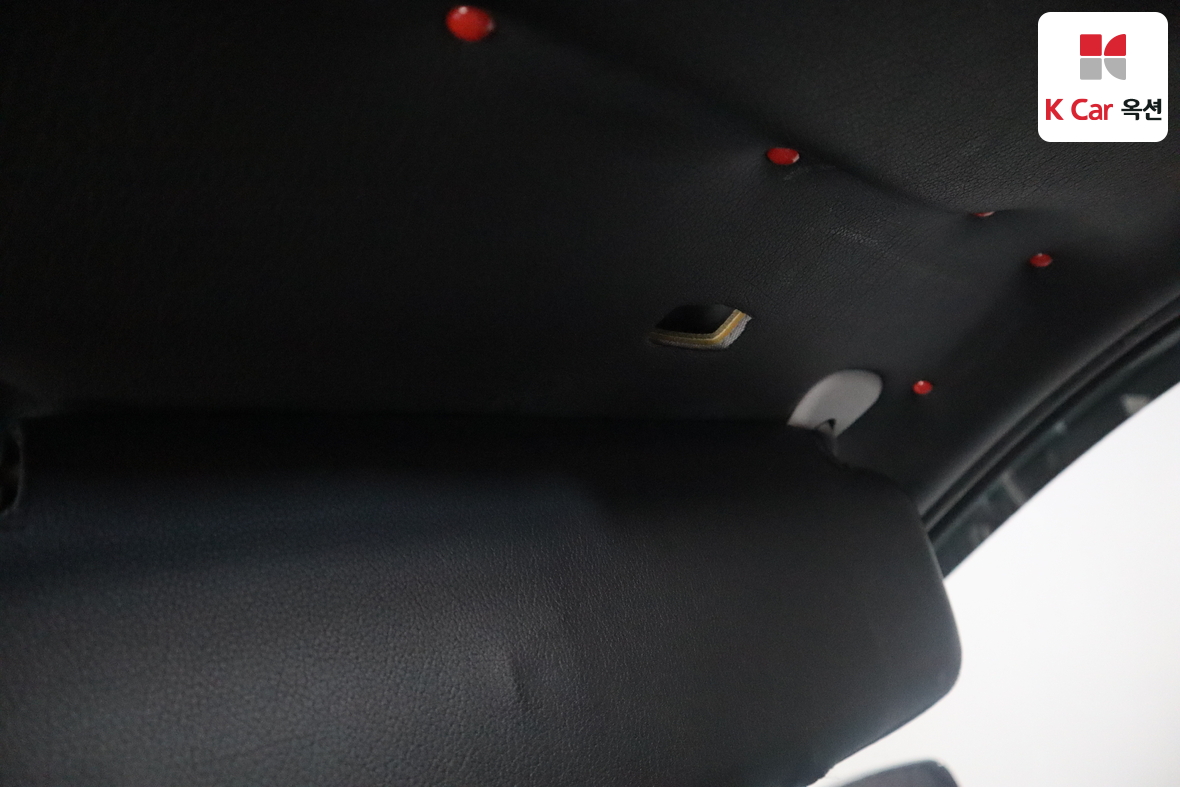 Hyundai Grand Starex 2014 - Image 14