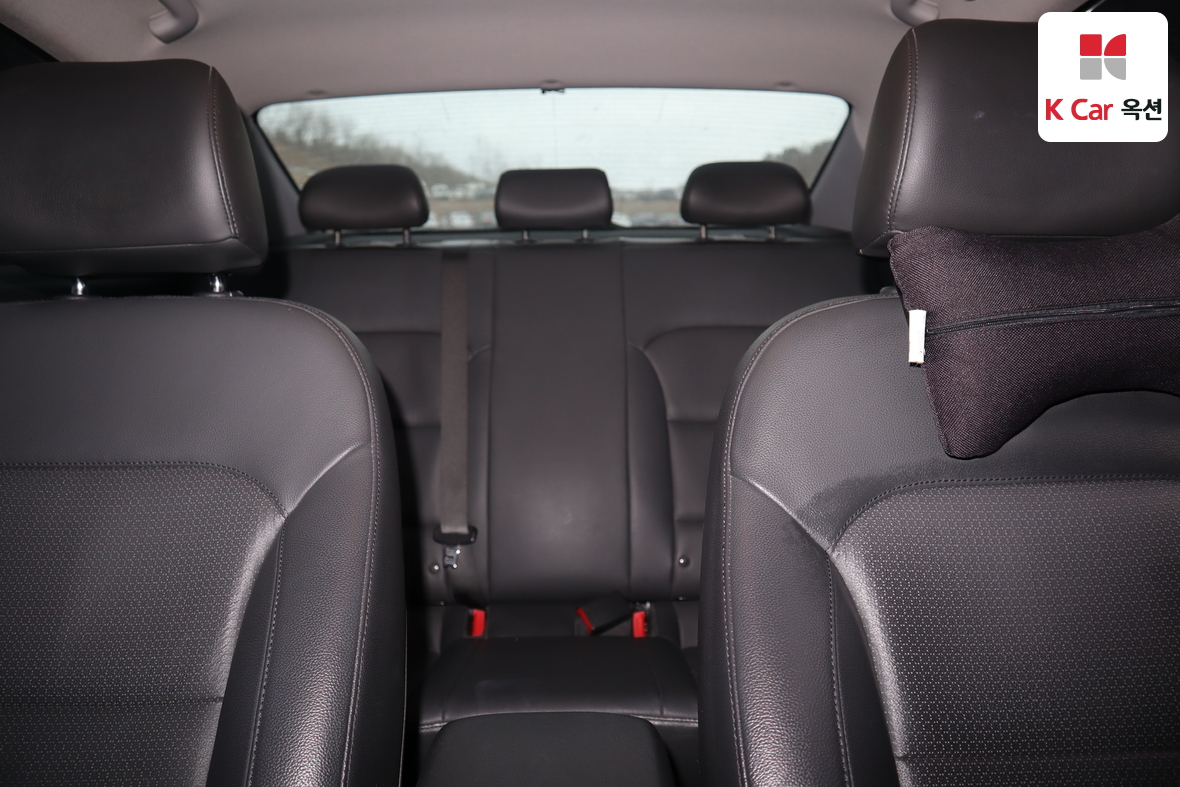 Hyundai Elantra 2016 - Image 17