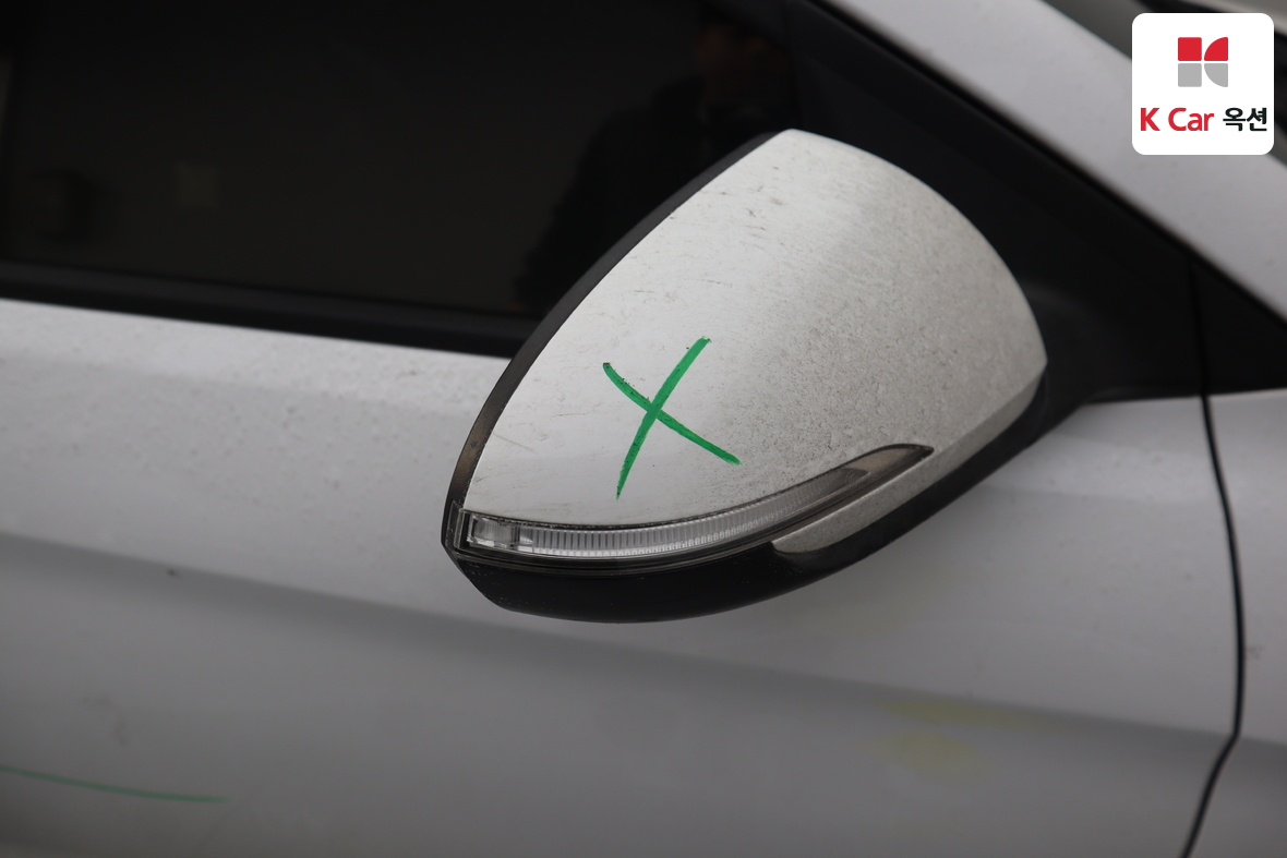 Hyundai Elantra 2016 - Image 37