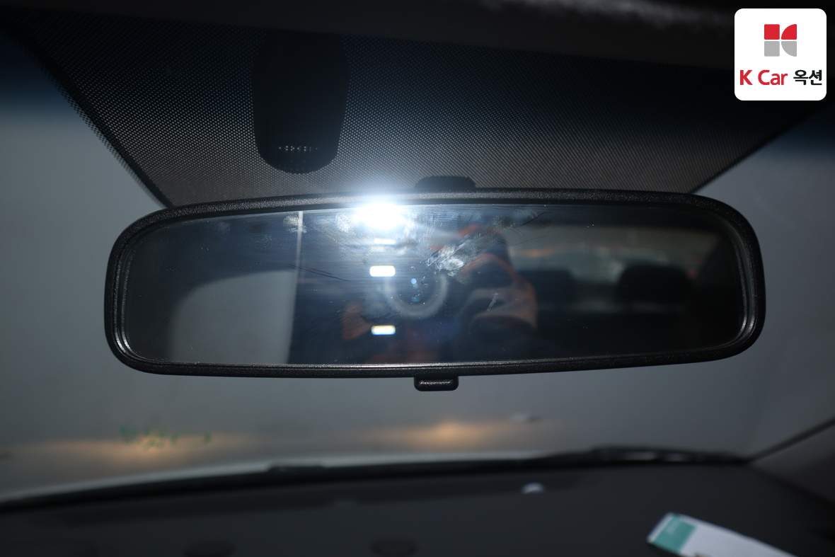 Hyundai Elantra 2016 - Image 12