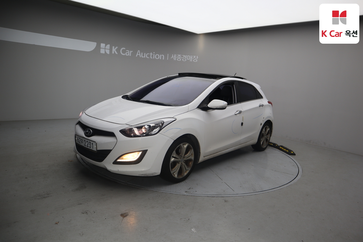 Hyundai i30 2014 - Image 1