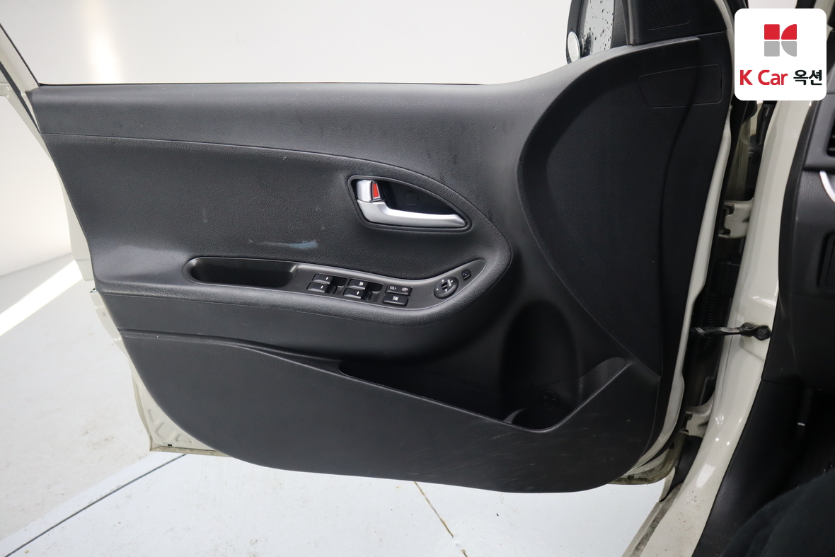 Kia Morning 2015 - Image 8