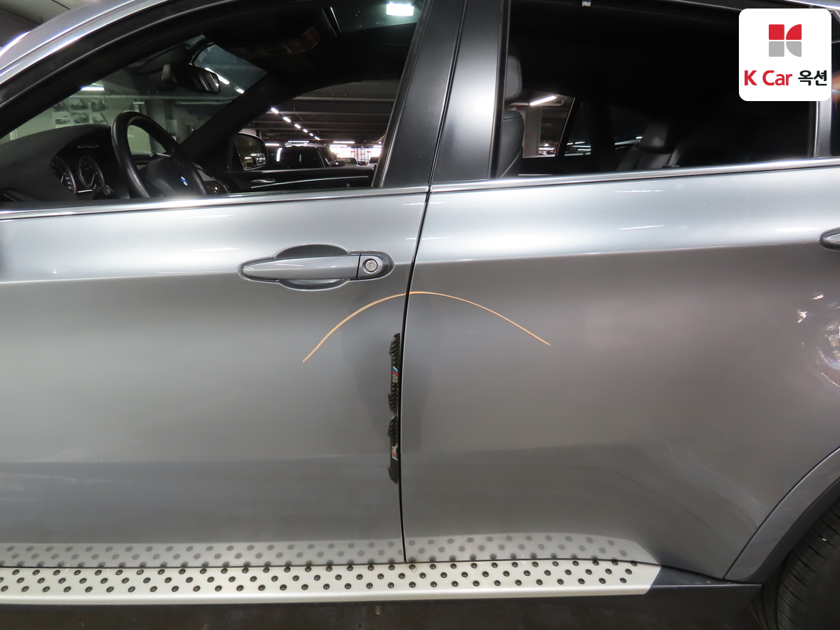 BMW X6 2011 - Image 40