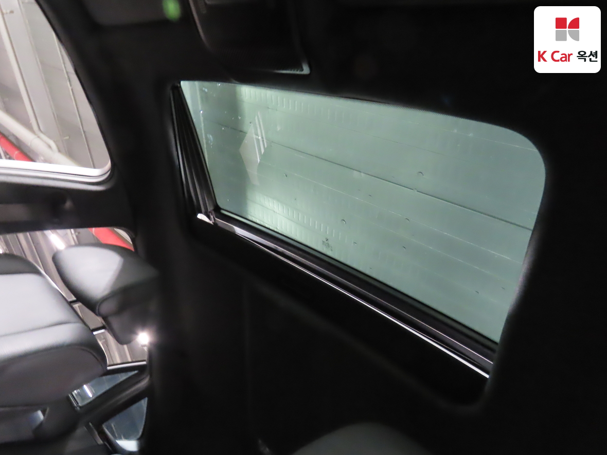 BMW X6 2011 - Image 21