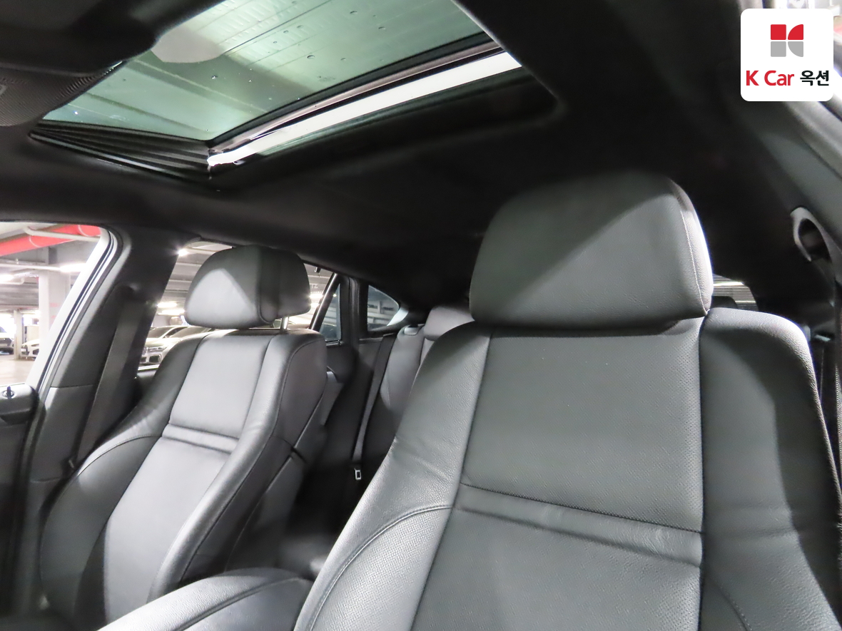 BMW X6 2011 - Image 19
