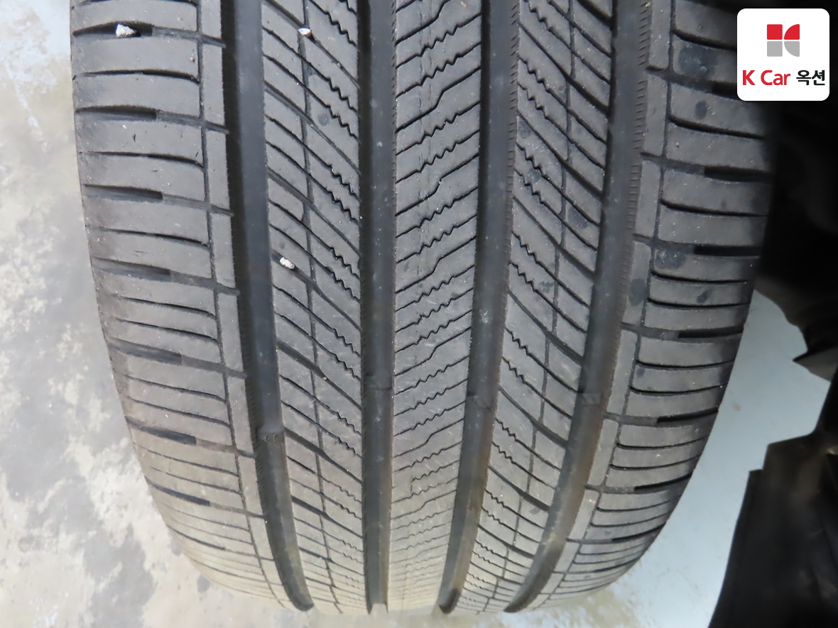 BMW X6 2011 - Image 35