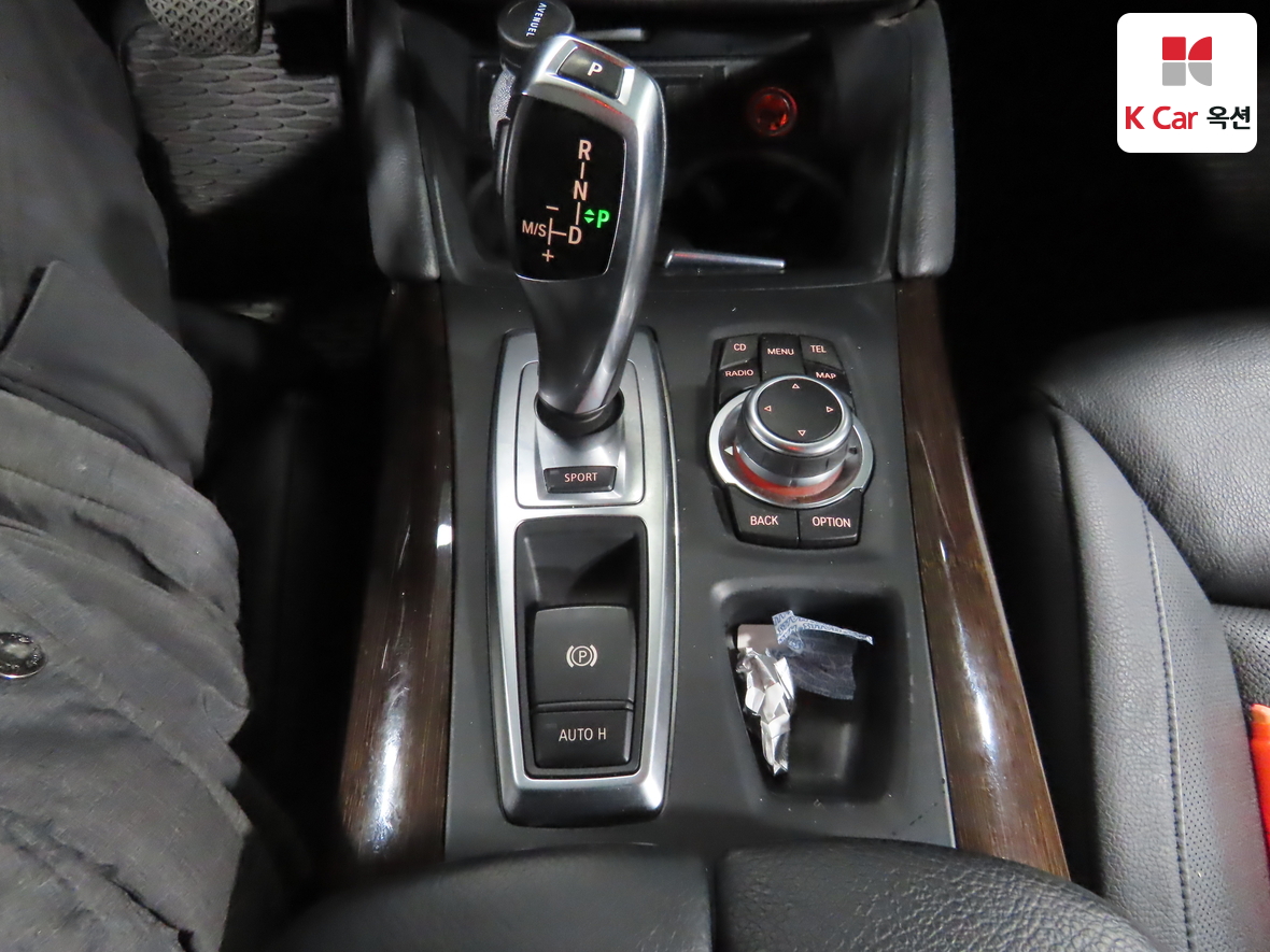 BMW X6 2011 - Image 16