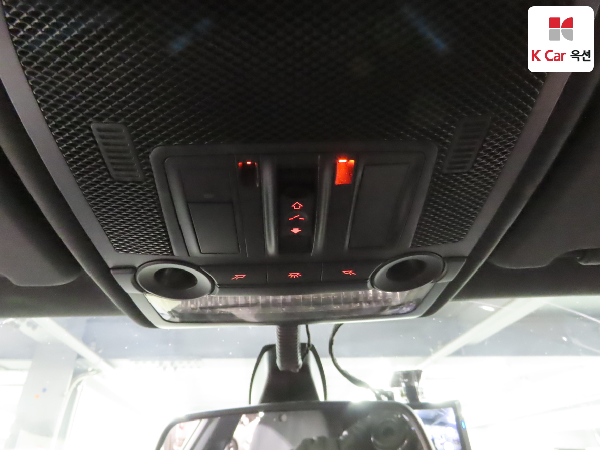 BMW X6 2011 - Image 12