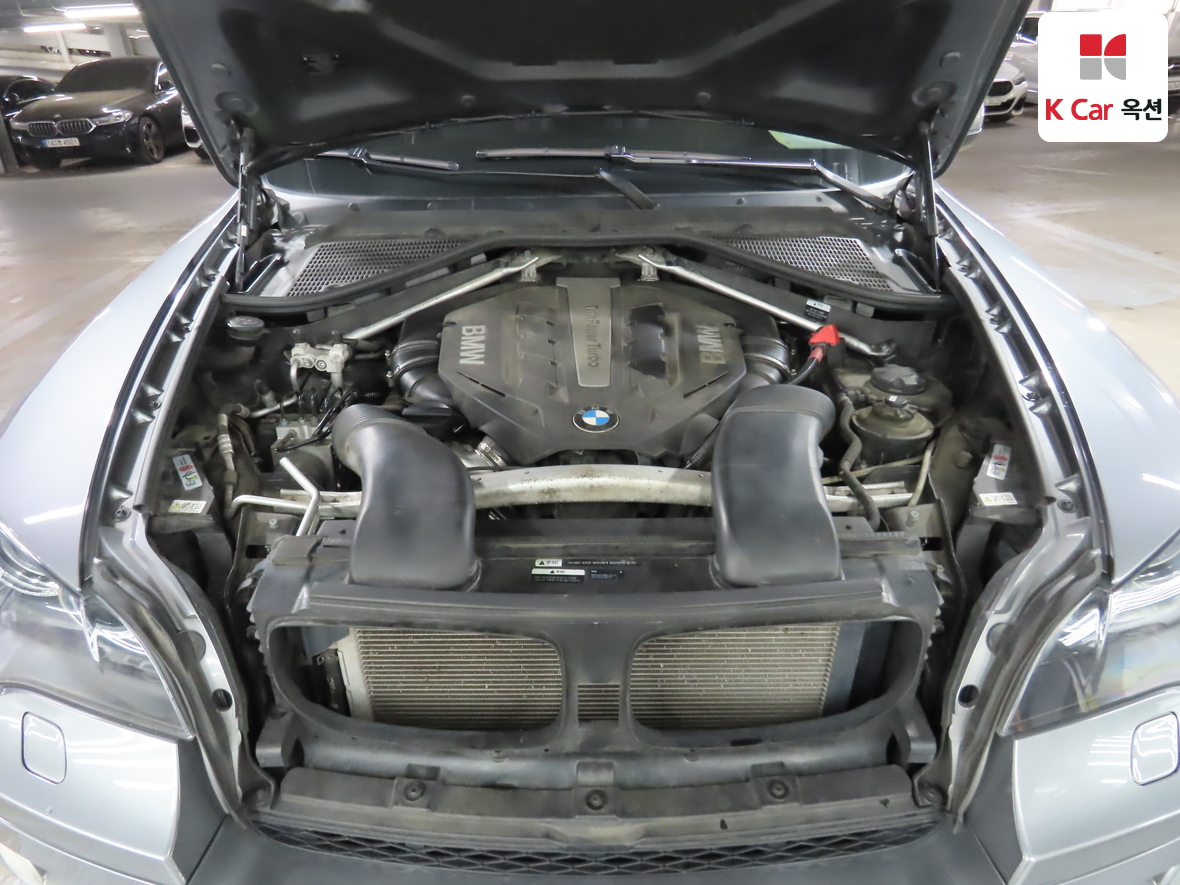 BMW X6 2011 - Image 36