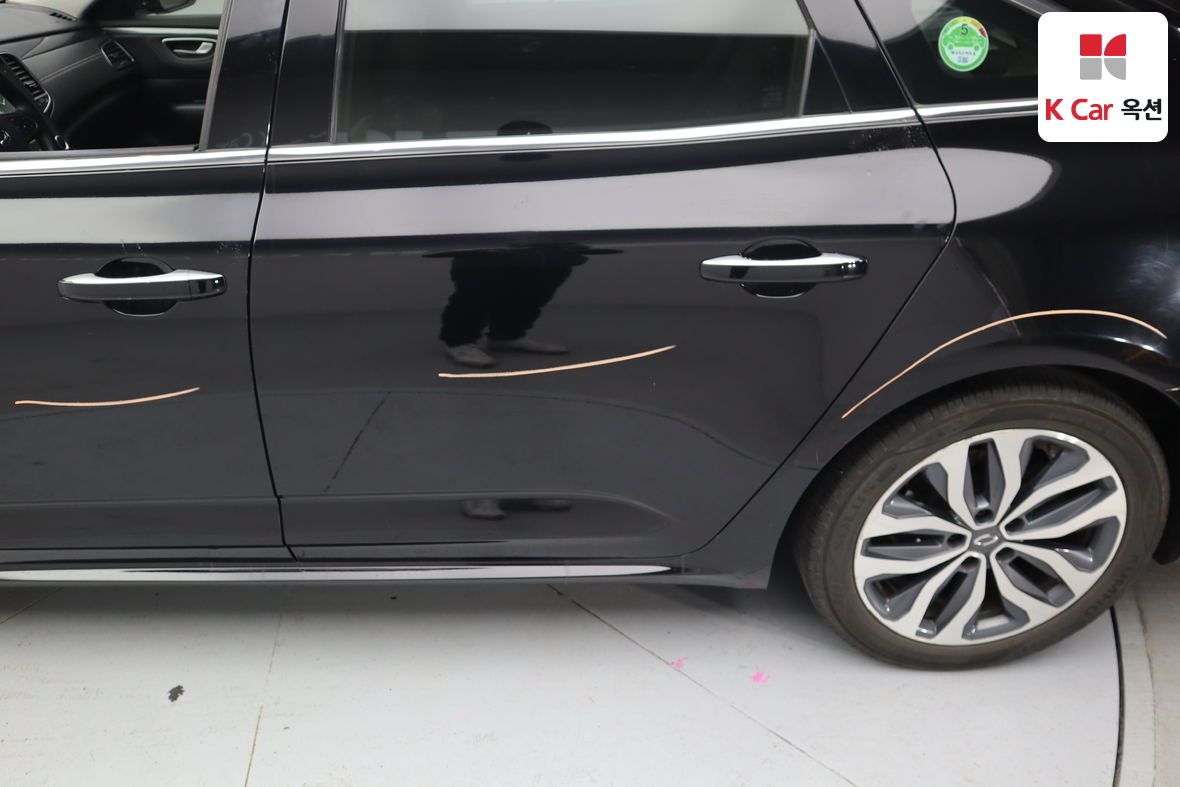 Renault Samsung SM6 2016 - Image 38