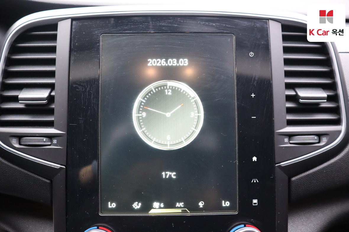 Renault Samsung SM6 2016 - Image 13