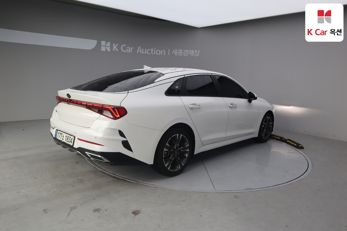 كيا K5 2020 - صورة 2