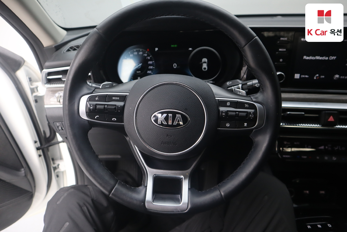 كيا K5 2020 - صورة 10